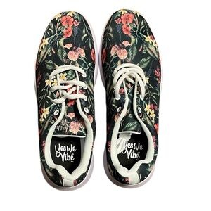 Yes We Vibe Women's Floral Sneakers - Black and Pink